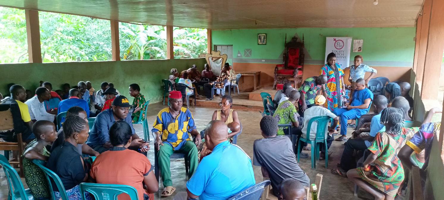 EWIN team assisting the of Oriuzo community, in Ezza LGA of Ebonyi State improve on the standard of Education